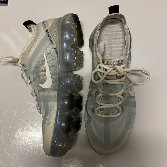 Nike Air VaporMax 2019 women’s “Ghost Aqua” - Picture 3 of 13